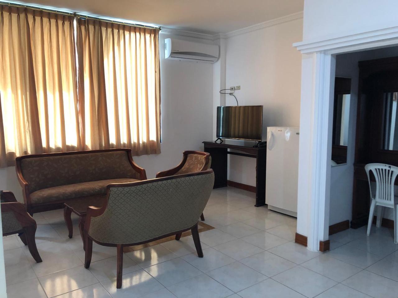 Hotel Plaza Central Huaquillas Luaran gambar